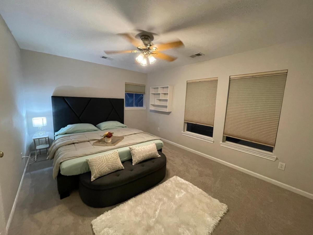 Insperit Home At Galleria With Heated Pool Spa Houston Exteriér fotografie
