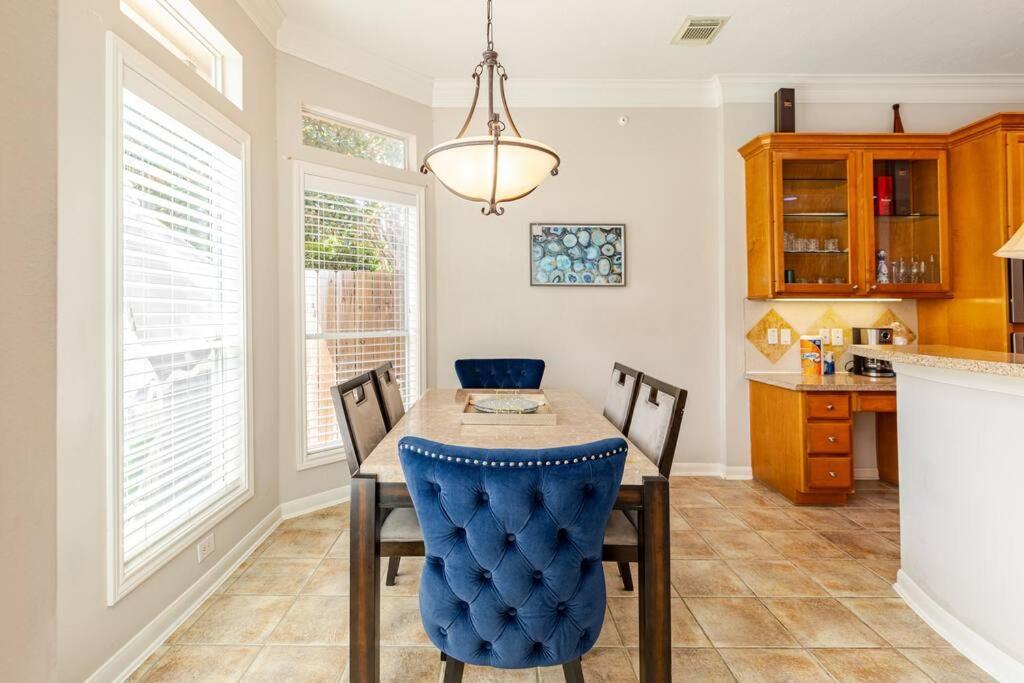 Insperit Home At Galleria With Heated Pool Spa Houston Exteriér fotografie