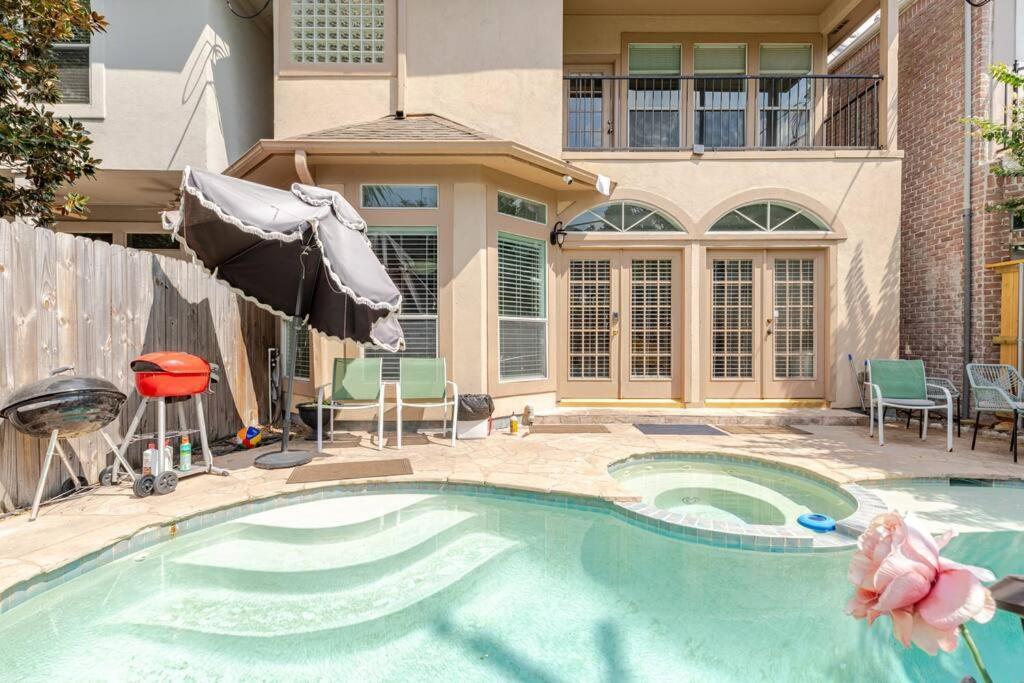 Insperit Home At Galleria With Heated Pool Spa Houston Exteriér fotografie